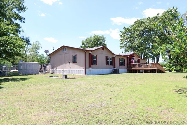 32632 E 710 Road, Wagoner, OK 74467