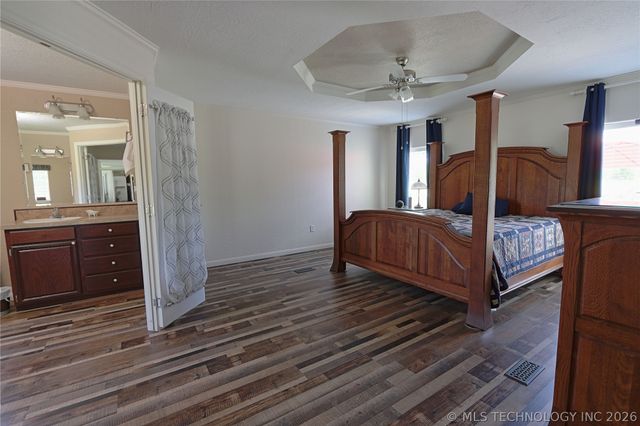 32632 E 710 Road, Wagoner, OK 74467