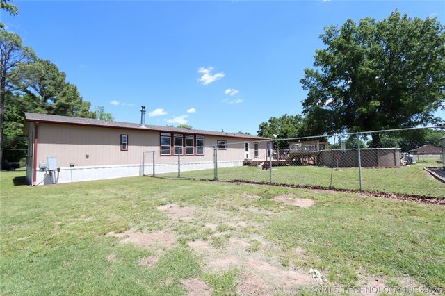 32632 E 710 Road, Wagoner, OK 74467