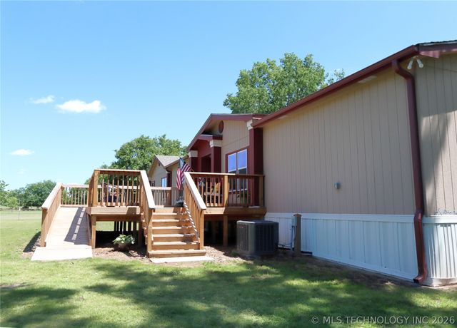 32632 E 710 Road, Wagoner, OK 74467