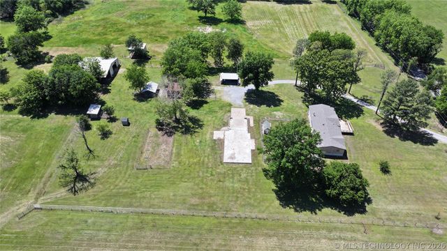 32632 E 710 Road, Wagoner, OK 74467