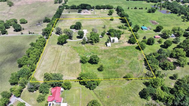 32632 E 710 Road, Wagoner, OK 74467