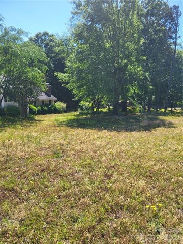 1913 Lake Monroe Drive, Monroe, NC 28211