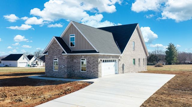 249 Lookout Dr, Winchester, TN 37398