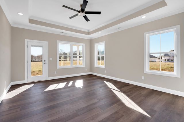 249 Lookout Dr, Winchester, TN 37398