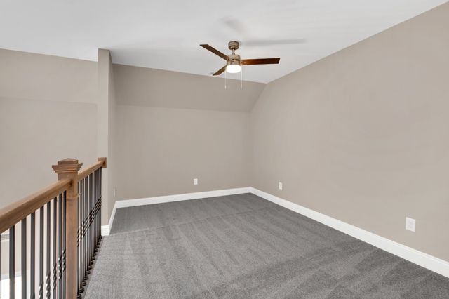 249 Lookout Dr, Winchester, TN 37398