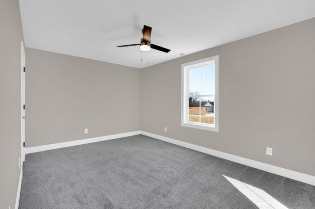249 Lookout Dr, Winchester, TN 37398