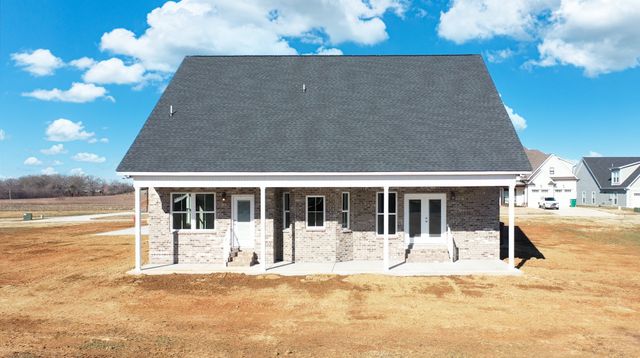 249 Lookout Dr, Winchester, TN 37398