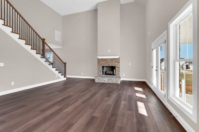 249 Lookout Dr, Winchester, TN 37398