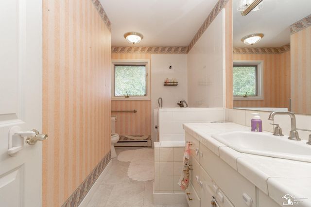 270 E Sterns Road, Temperance, MI 48182