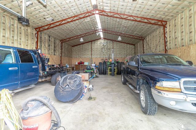 270 E Sterns Road, Temperance, MI 48182