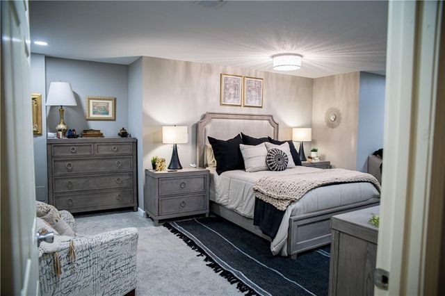 1906 160th Terrace, Basehor, KS 66007