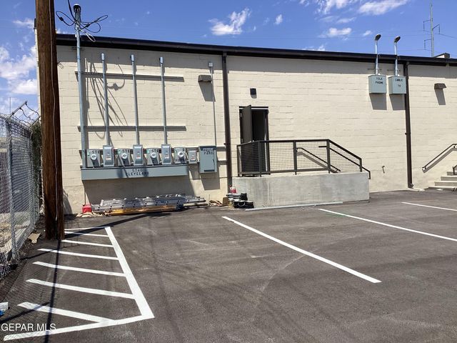 5740 Cleveland Avenue B, El Paso, TX 79925