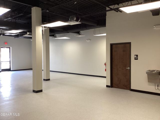 5740 Cleveland Avenue B, El Paso, TX 79925