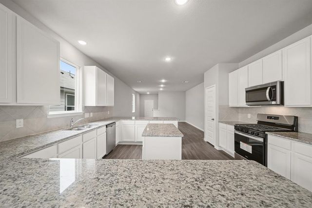1396 Mount Blanc Path, Conroe, TX 77301