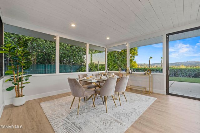 23310 Aetna Street, Woodland Hills, CA 91367