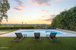 23310 Aetna Street, Woodland Hills, CA 91367