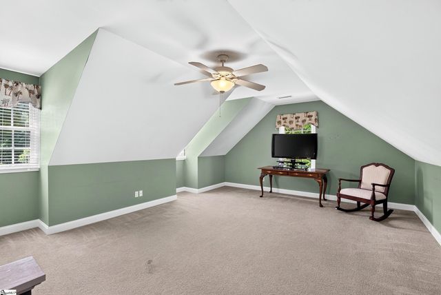 468 S Oakley Lane, Spartanburg, SC 29301