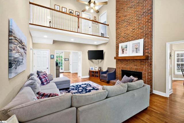 468 S Oakley Lane, Spartanburg, SC 29301