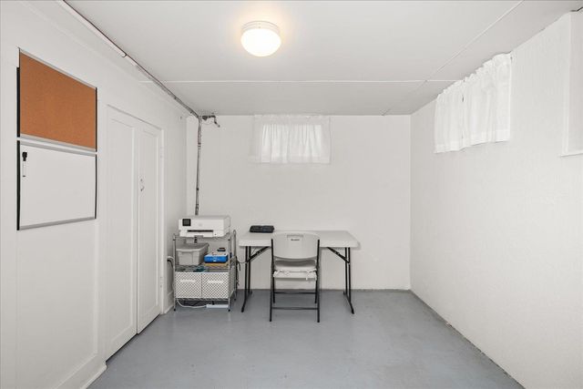 2810 W Fairview Ave, Spokane, WA 99205