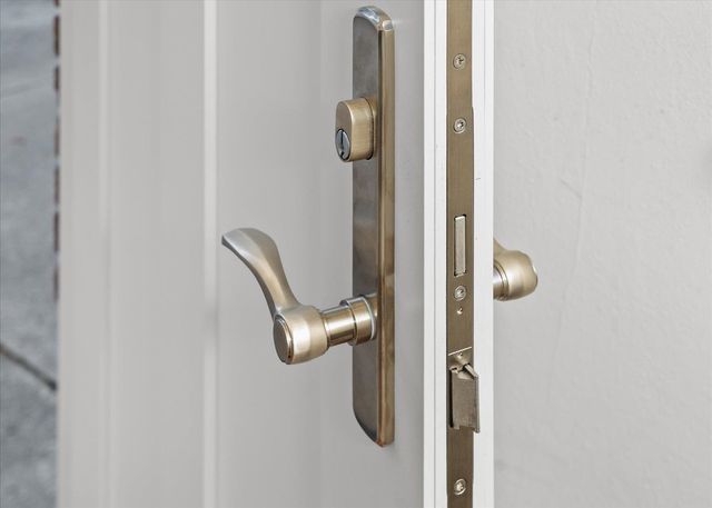 2810 W Fairview Ave, Spokane, WA 99205