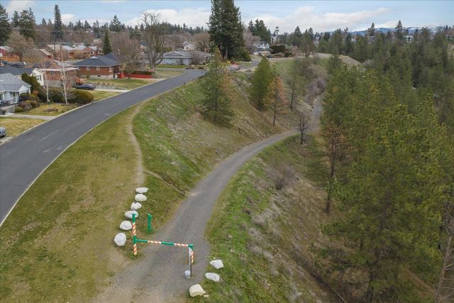 2810 W Fairview Ave, Spokane, WA 99205