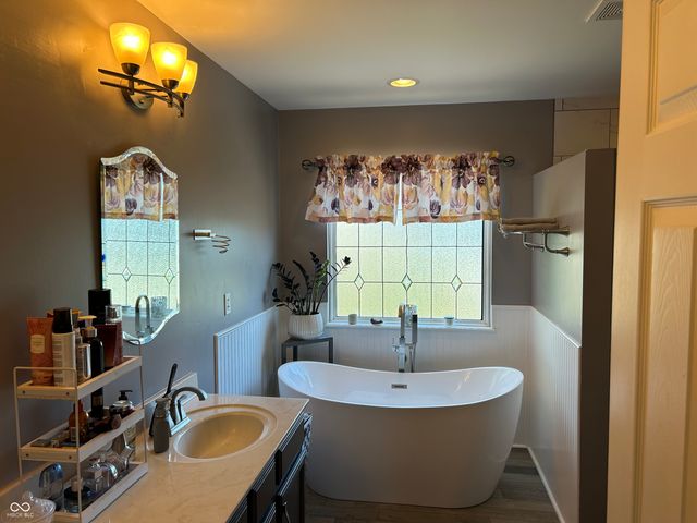 2265 Mossy Creek, Avon, IN 46123