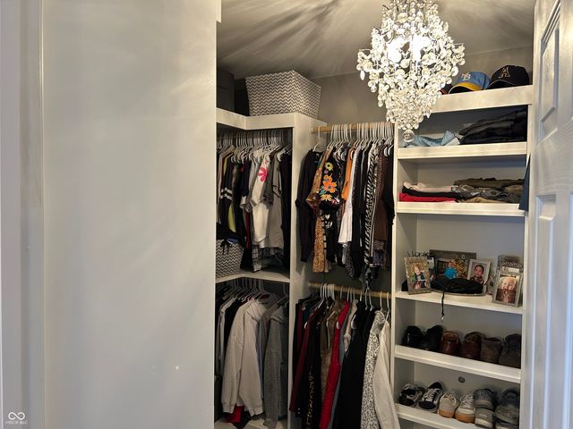 2265 Mossy Creek, Avon, IN 46123