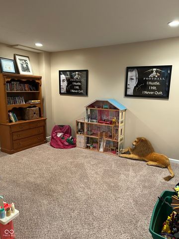 2265 Mossy Creek, Avon, IN 46123