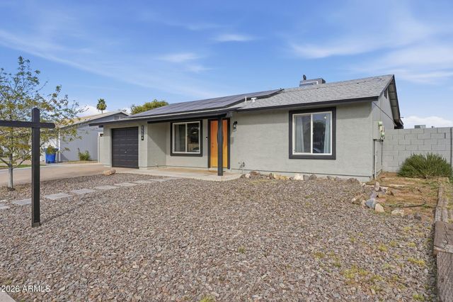 1504 W MARLBORO Drive, Chandler, AZ 85224