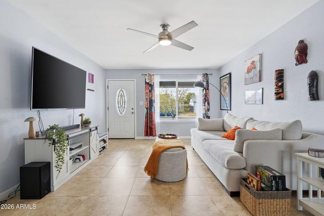 1504 W MARLBORO Drive, Chandler, AZ 85224