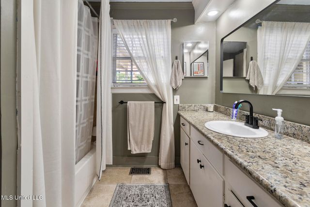 1710 Pine Street, Jackson, MS 39202