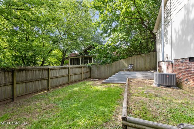 1710 Pine Street, Jackson, MS 39202