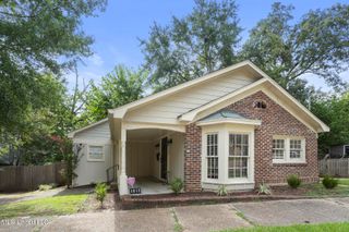 1710 Pine Street, Jackson, MS 39202