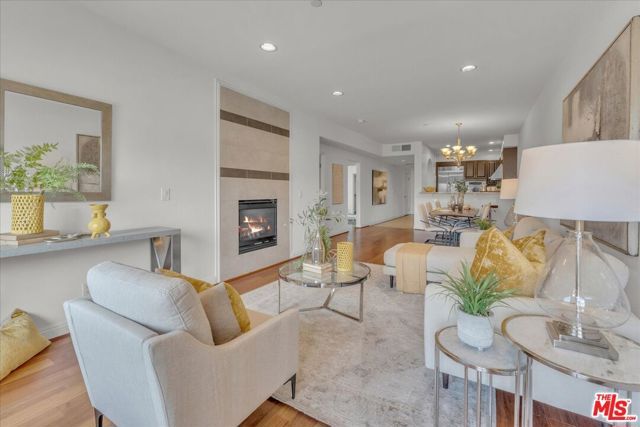 4805 Bellflower Avenue 203, North Hollywood (los Angeles), CA 91601