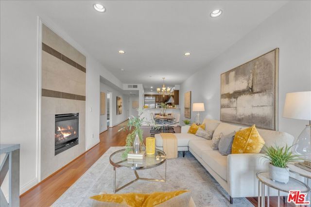 4805 Bellflower Avenue 203, North Hollywood (los Angeles), CA 91601