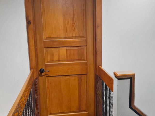 389 Dothan Road, Hartford, VT 05001
