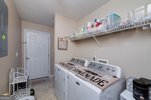 127 Laurel Springs Drive, Mcdonough, GA 30253