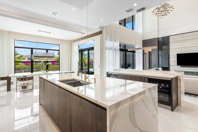 9625 Vescovato Way, Boca Raton, FL 33496