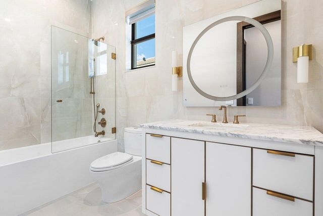 9625 Vescovato Way, Boca Raton, FL 33496