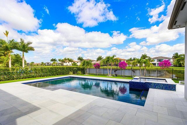 9625 Vescovato Way, Boca Raton, FL 33496