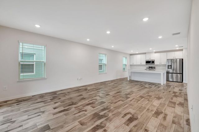 9398 SW Serapis Way, Port St Lucie, FL 34987