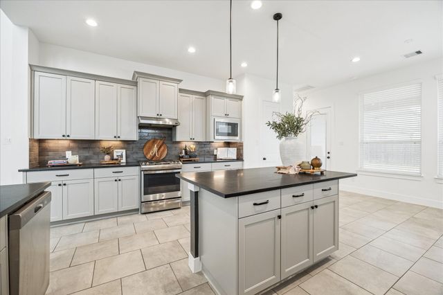 7223 Bayberry Crescent Lane, Katy, TX 77493