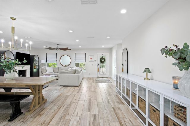 3107 W WATROUS AVENUE, Tampa, FL 33629