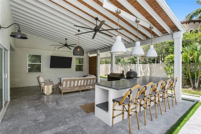 3107 W WATROUS AVENUE, Tampa, FL 33629