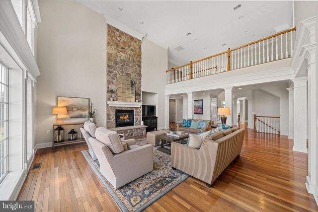5 TRAYLOR DR, West Chester, PA 19382