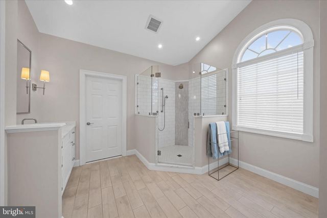 5 TRAYLOR DR, West Chester, PA 19382