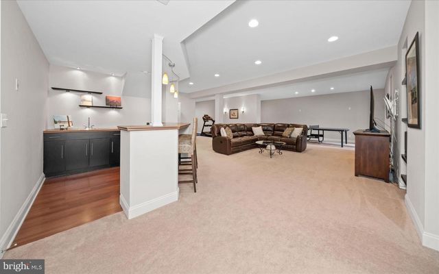 5 TRAYLOR DR, West Chester, PA 19382