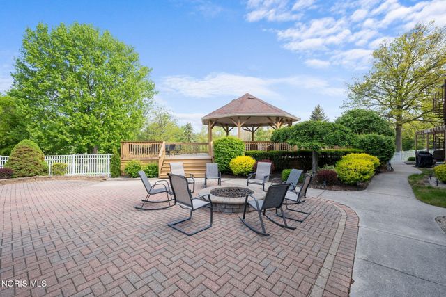 6640 Salisbury Road, C110, Maumee, OH 43537