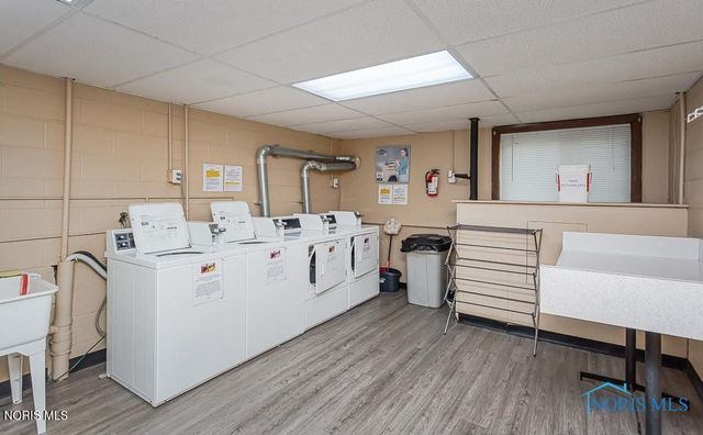 6640 Salisbury Road, C110, Maumee, OH 43537